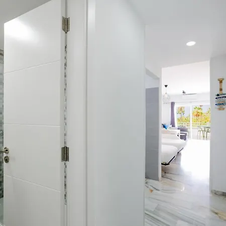 Blue Estudio - La Caleta * Costa Adeje (Tenerife)